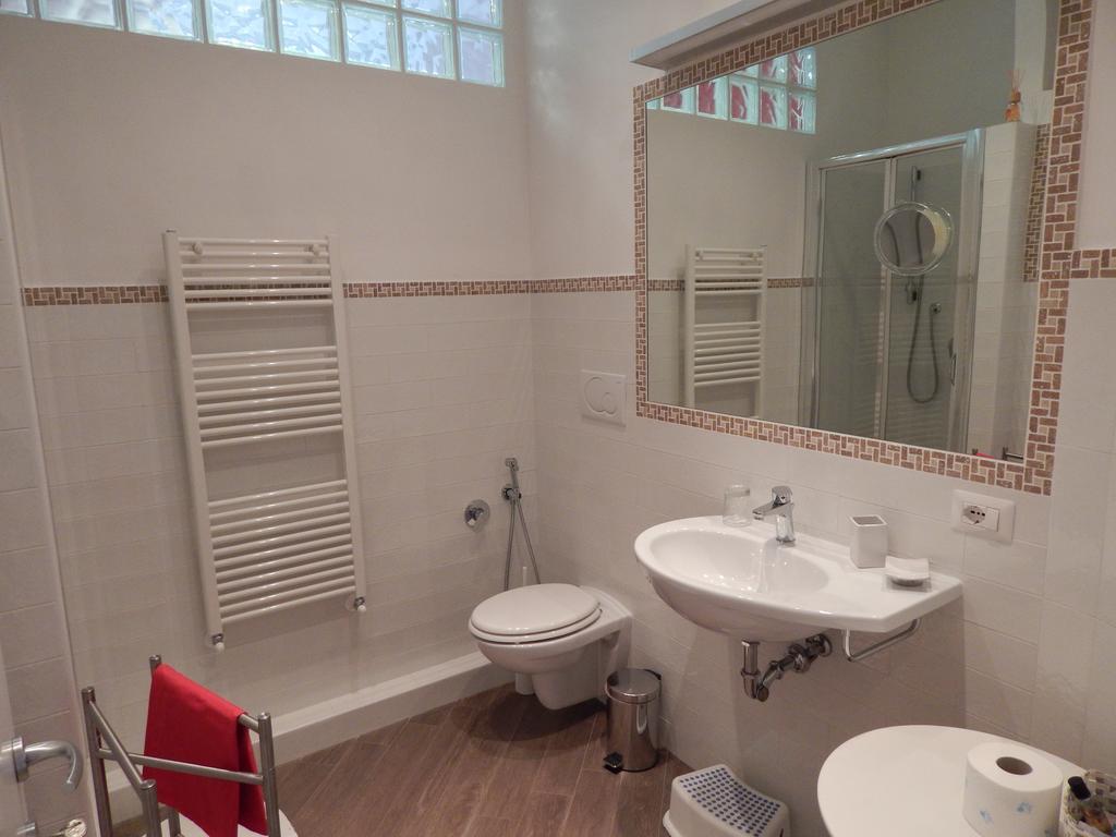 Apartmán Red Flat In Řím Pokoj fotografie